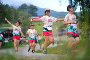 BIB: 9618
                            <button type="button" onclick="openModal(19207386)" class="btn btn-primary btn-sm float-right btn-popup" data-toggle="modal" data-target=".modal-high-quality">
                        <i class="fas fa-shopping-cart"></i> Add to Cart
                    </button>
                                            <button type="button" onclick="isThisMe(19207386, true)" class="btn btn-success btn-sm float-right btn-popup btn-isme hidden" data-toggle="tooltip" data-placement="bottom" title="นี่คือรูปของคุณใช่ไหม คลิกที่นี่เพื่อเอาเข้าอัลบั้ม">
                        <i class="fas fa-plus"></i> Add to album
                    </button>
                    <button type="button" onclick="isThisMe(19207386, false)" class="btn btn-warning btn-sm float-right btn-popup btn-isnotme hidden">
                        <i class="fas fa-ban"></i> Remove from album
                    </button>